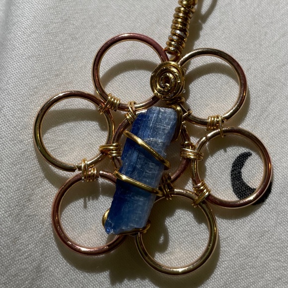 Blue kyanite rock pendant - homemade ♡♡ - Picture 1 of 4